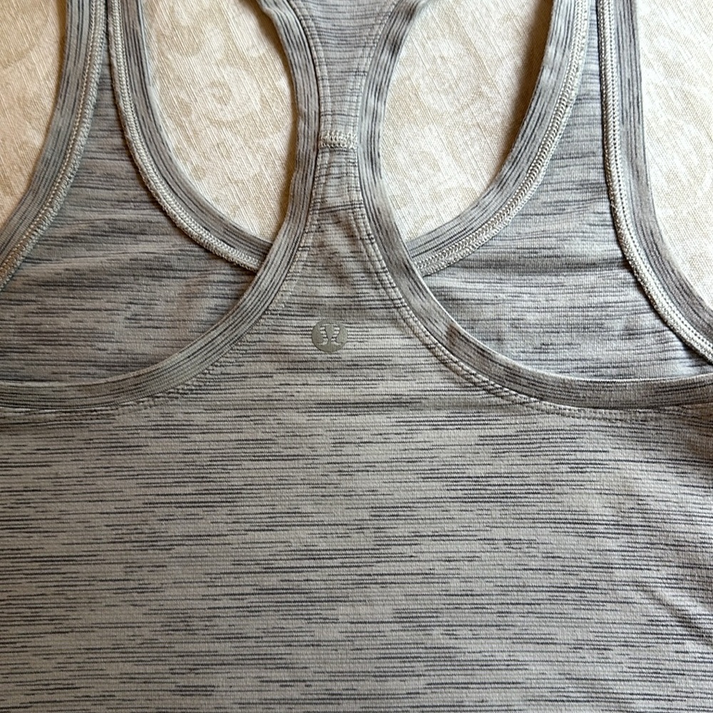 Lululemon Racer Back Tank - Picture 3 of 4